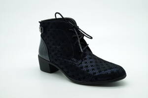 Dámska vychádzková zimná obuv Portania 455/6879 Black